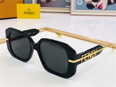 Fendi sunglass-472